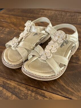 Girls Balleto Sandals